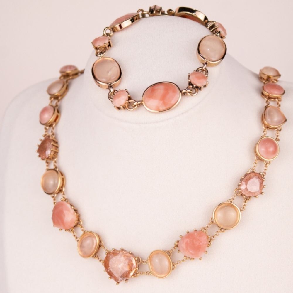 🌼 Vintage Monet collar necklace + bracelet set